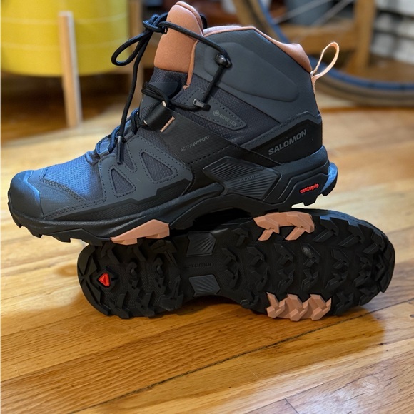 Salomon Ebony and Orange X Ultra 4 Mid Boots - Picture 2 of 4